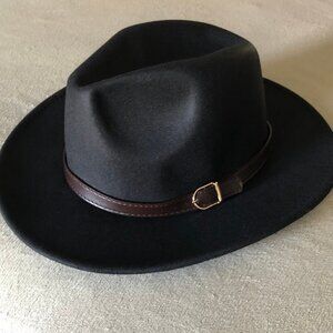 Lisianthus Fedora Hat